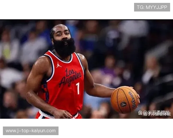 哈登精准投篮，快船高效进攻再度压制对手